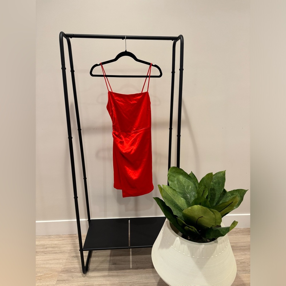 Zara Satin Slip Dress Medium Red Short Cocktail Party size M. Never worn